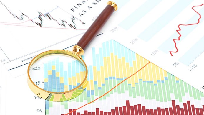 Interpreting Economic Data